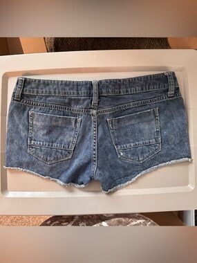 Distressed denim shorts size 5